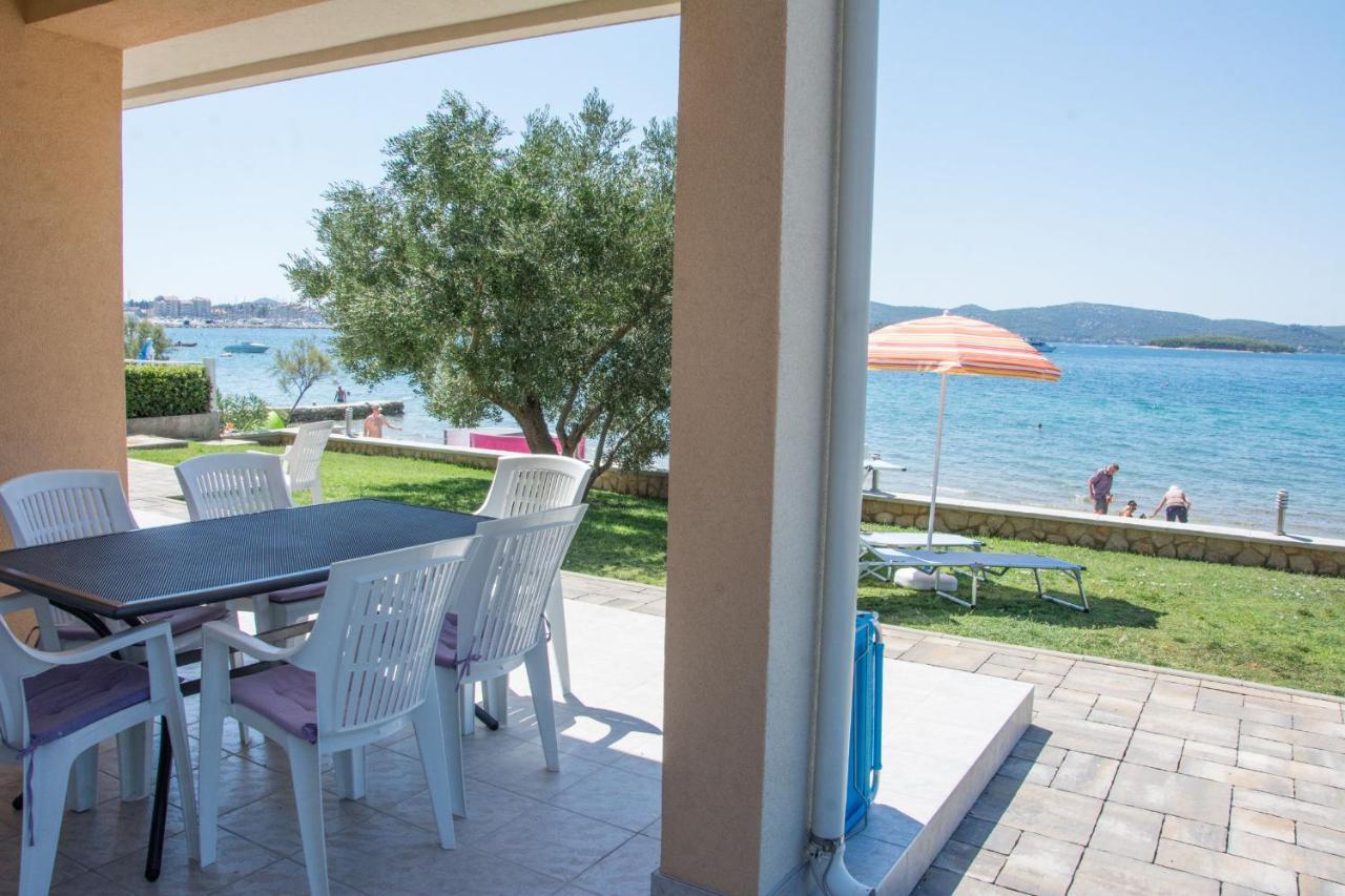 Apartments Citrine On The Beach Biograd Na Moru Eksteriør bilde